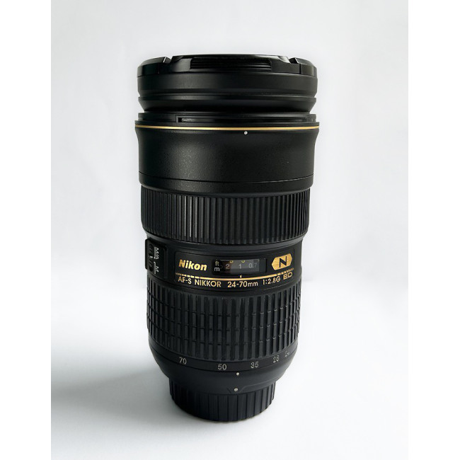 Объектив Nikon AF-S Nikkor 24-70mm f/2.8 G IF ED