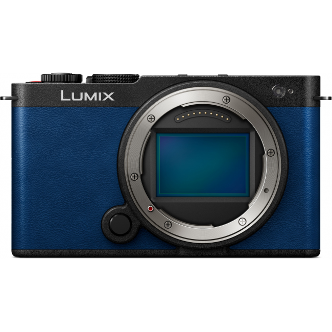 Panasonic Lumix DC-S9 + 18-40mm f/4.5-6.3 Night Blue (DC-S9NE-A)