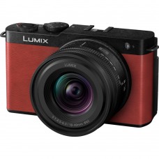 Panasonic Lumix DC-S9 + 18-40mm f/4.5-6.3 Crimson Red (DC-S9NE-R)