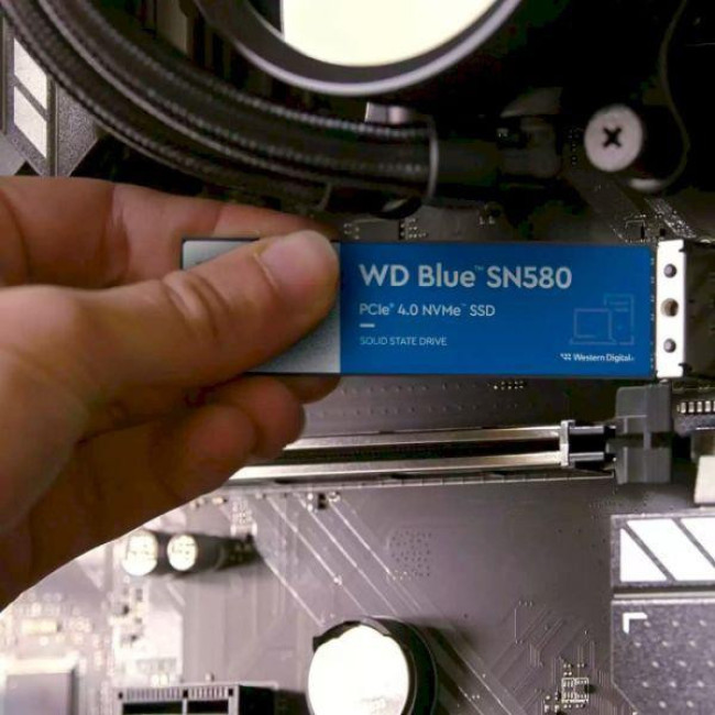 Western Digital Blue SN580 2 TB (WDS200T3B0E)