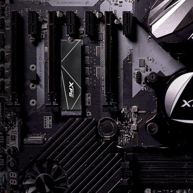 SSD накопитель ADATA XPG Gammix S70 Blade 512 GB (AGAMMIXS70B-512G-CS)