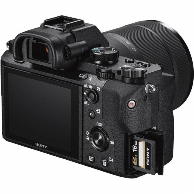 Sony Alpha A7 III kit 28-70mm (ILCE7M3KB)