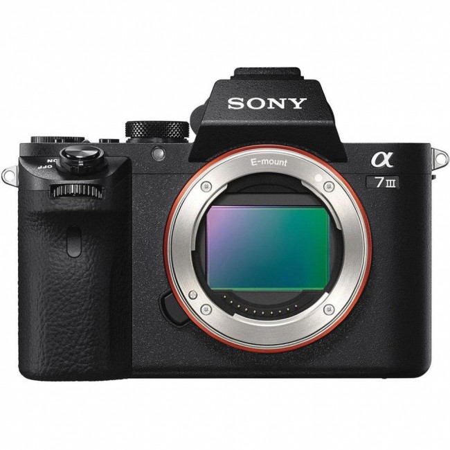 Sony Alpha A7 III kit 28-70mm (ILCE7M3KB)