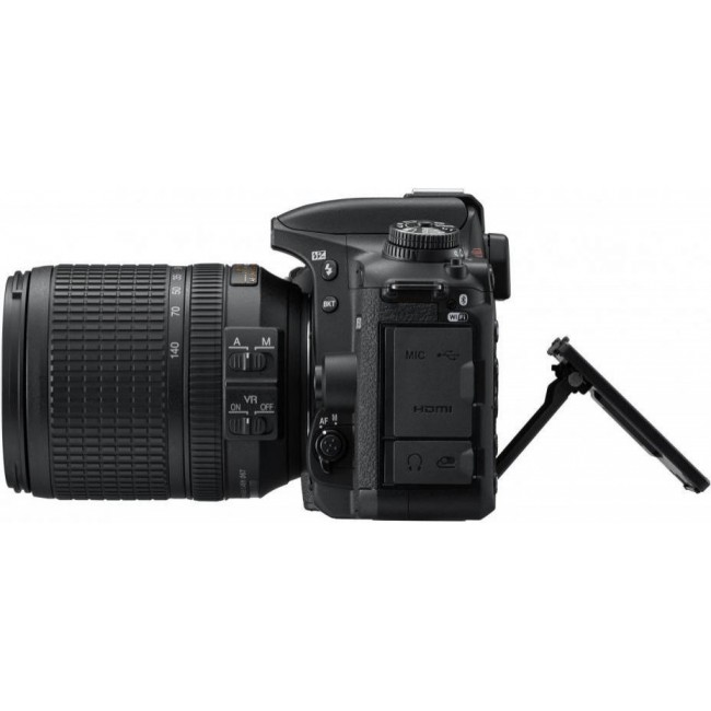 Nikon D7500 kit (18-140mm) VR (VBA510K002)