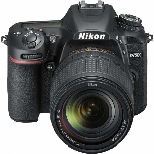 Nikon D7500 kit (18-140mm) VR (VBA510K002)