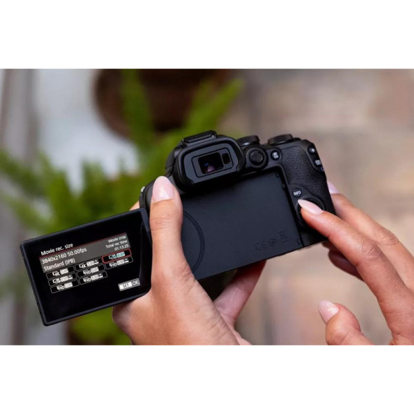 Беззеркальный фотоаппарат Canon EOS R10 kit (RF-S 18-45mm) IS STM (5331C047)