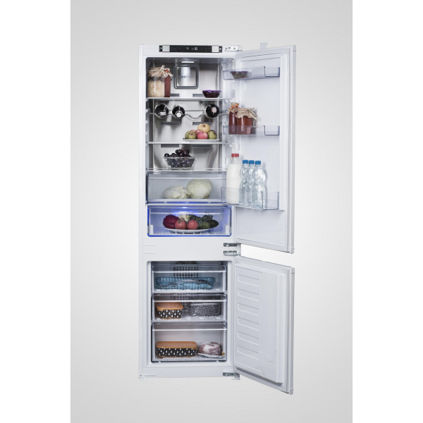 Холодильник с морозильной камерой Beko BCNA275E3S