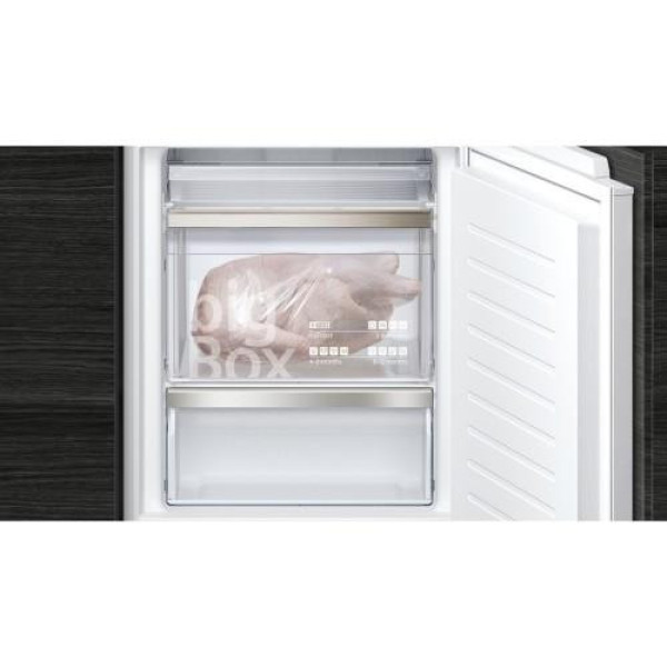 Холодильник с морозильной камерой Siemens KI86NAD306
