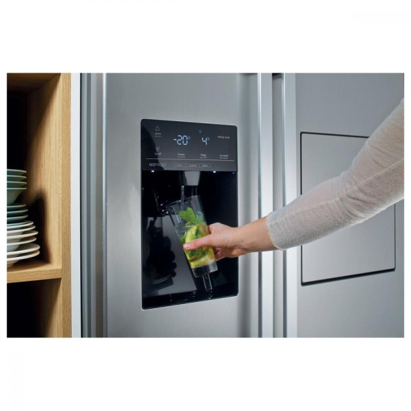 Холодильник с морозильной камерой Gorenje NRS9EVX