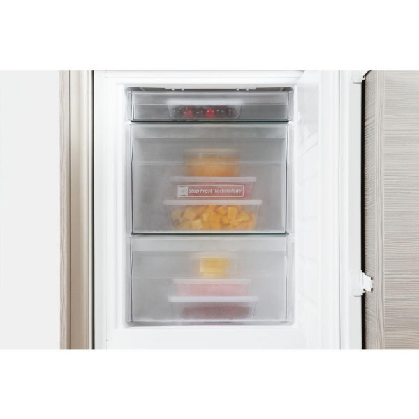 Холодильник с морозильной камерой Whirlpool SP40 802 EU