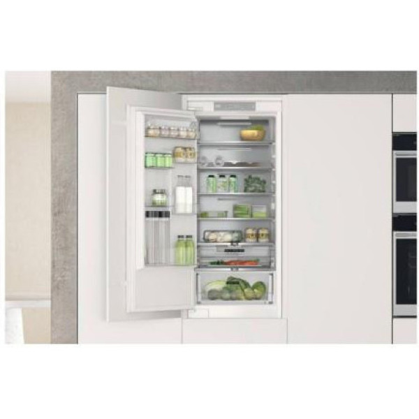 Холодильник с морозильной камерой Whirlpool WHC20 T352