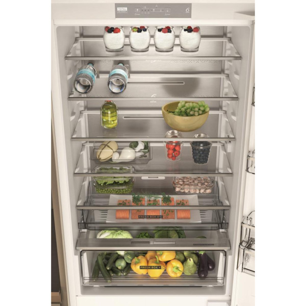 Холодильник с морозильной камерой Whirlpool WH SP70 T121