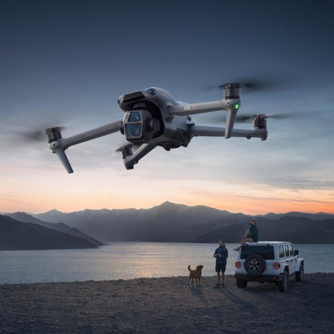 DJI Air 3S Fly More Combo DJI RC 2 (CP.MA.00000816.02, CP.MA.00000816.01)