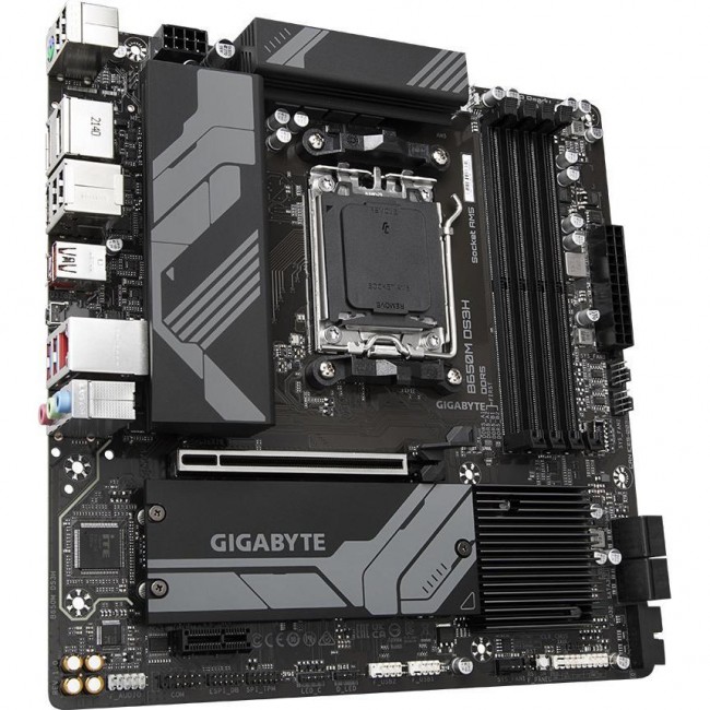 GIGABYTE B650M DS3H