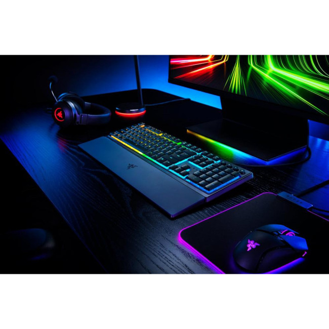 Razer Ornata V3 (RZ03-04460800-R3R1)