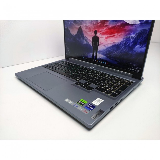 Ноутбук Lenovo Legion 5 16IRX9 Luna Grey (83DG00BCUS)