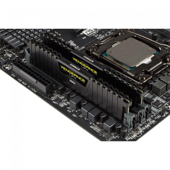Corsair 16 GB (2x8GB) DDR4 3600 MHz Vengeance LPX Black (CMK16GX4M2D3600C16)