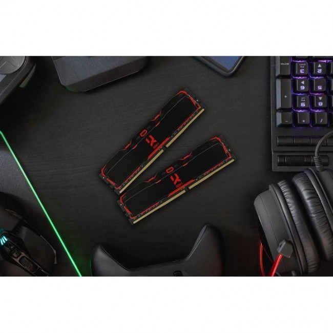 GOODRAM 32 GB (2x16GB) DDR4 3200 MHz IRDM X Black (IR-X3200D464L16A/32GDC)
