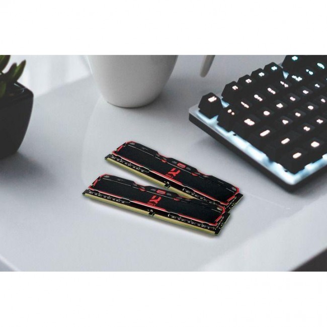 GOODRAM 32 GB (2x16GB) DDR4 3200 MHz IRDM X Black (IR-X3200D464L16A/32GDC)