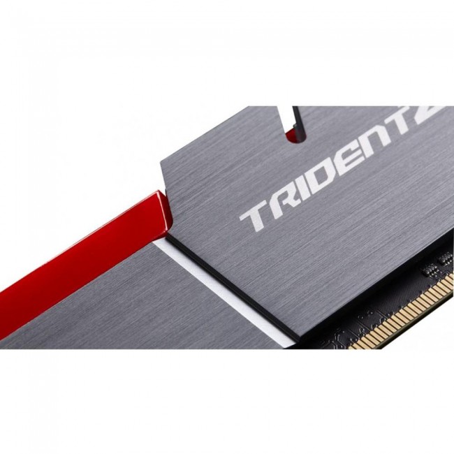 G.Skill 32 GB (2x16GB) DDR4 3600 MHz Trident Z Silver/Red (F4-3600C17D-32GTZ)