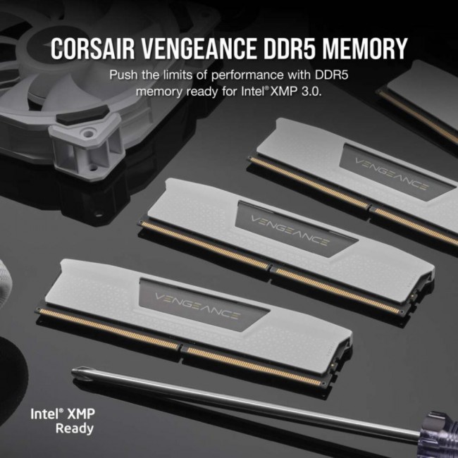 Corsair 32 GB (2x16GB) DDR5 5200 MHz Vengeance White (CMK32GX5M2B5200C40W)