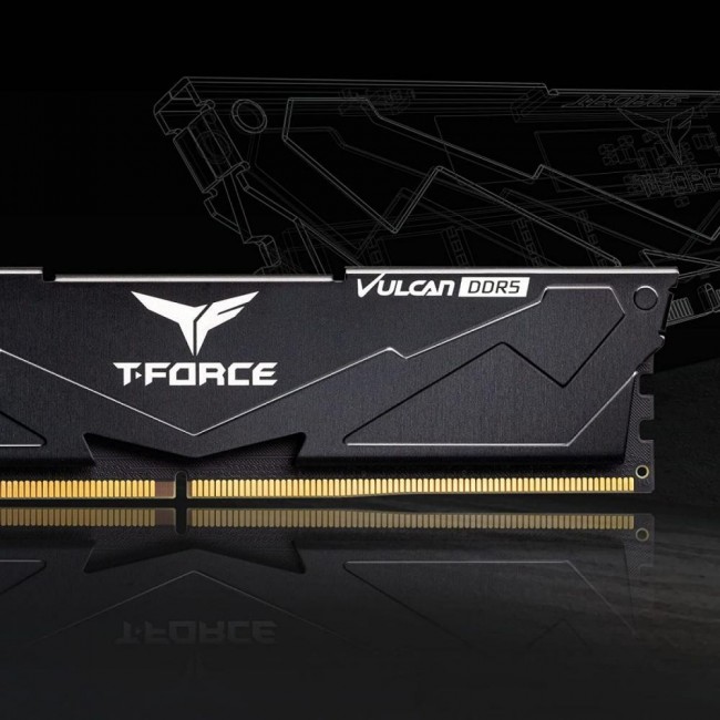 TEAM 32 GB (2x16GB) DDR5 6000 MHz T-Force Vulcan Black (FLBD532G6000HC38GDC01)