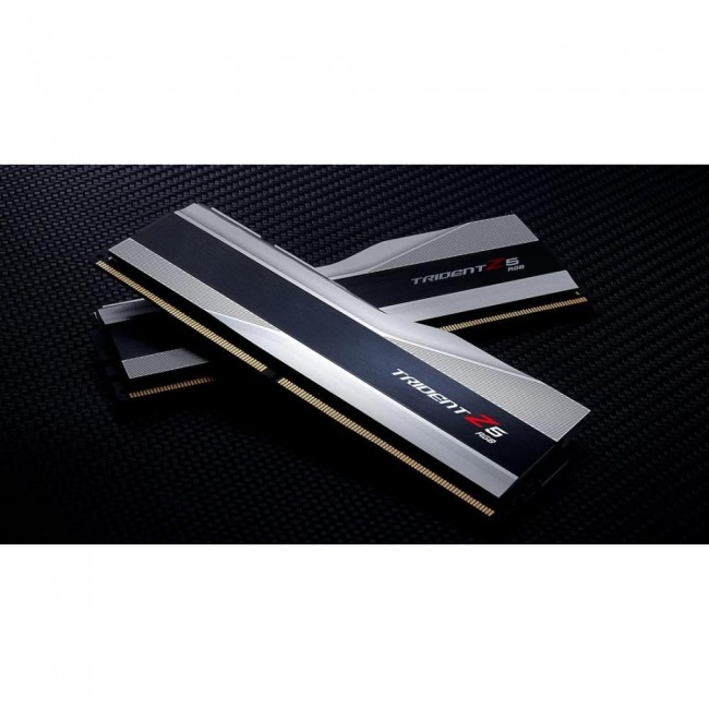 G.Skill 32 GB (2x16GB) DDR5 8000 MHz Trident Z5 RGB (F5-8000J3848H16GX2-TZ5RS)