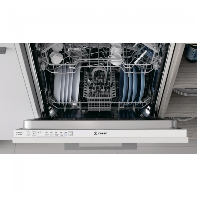 Встраиваемая посудомоечная машина Indesit D2I HL326