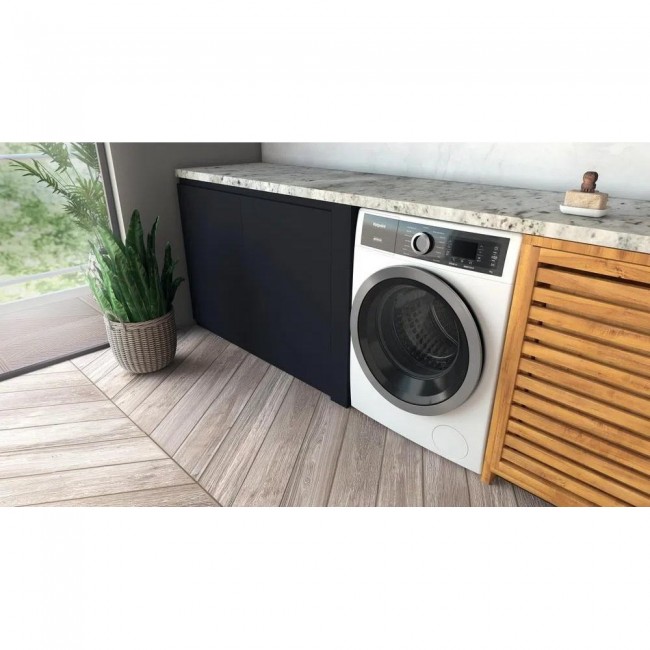 Hotpoint-Ariston H8 W946WB