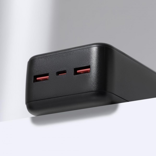 Proove 30000mAh Illuminator SE 22.5W Black (PBIL30212201)