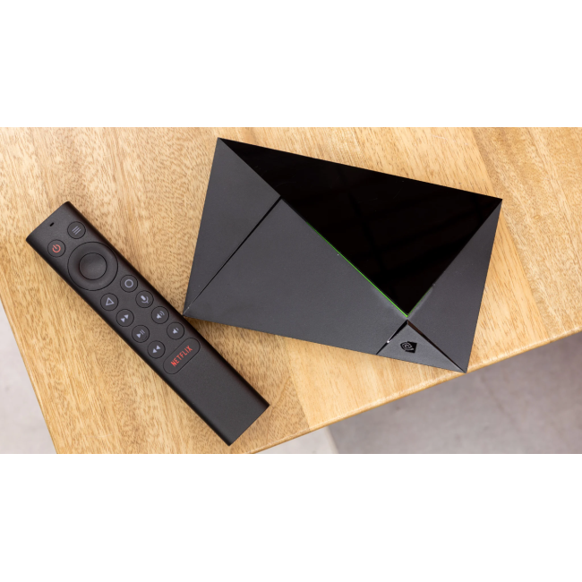 ТБ-приставка для потокового мультимедіа NVIDIA Shield TV Pro (945-12897-2505-101)