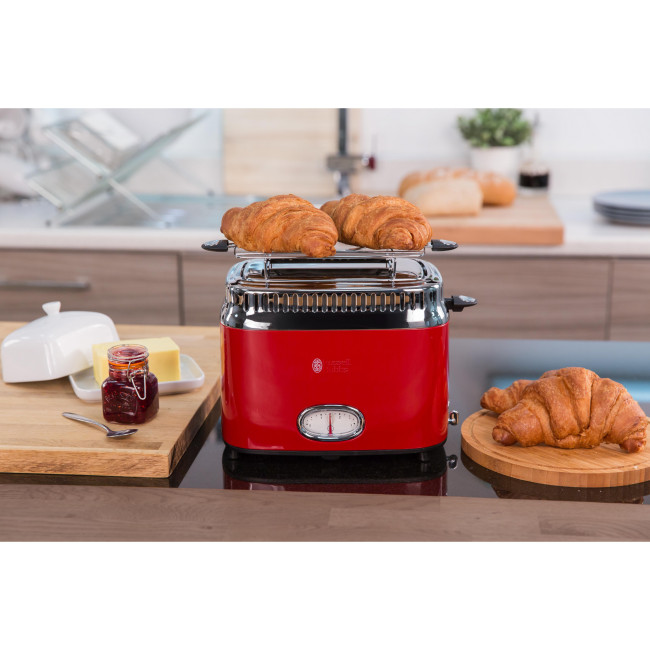 Тостер Russell Hobbs Retro Red 21680-56