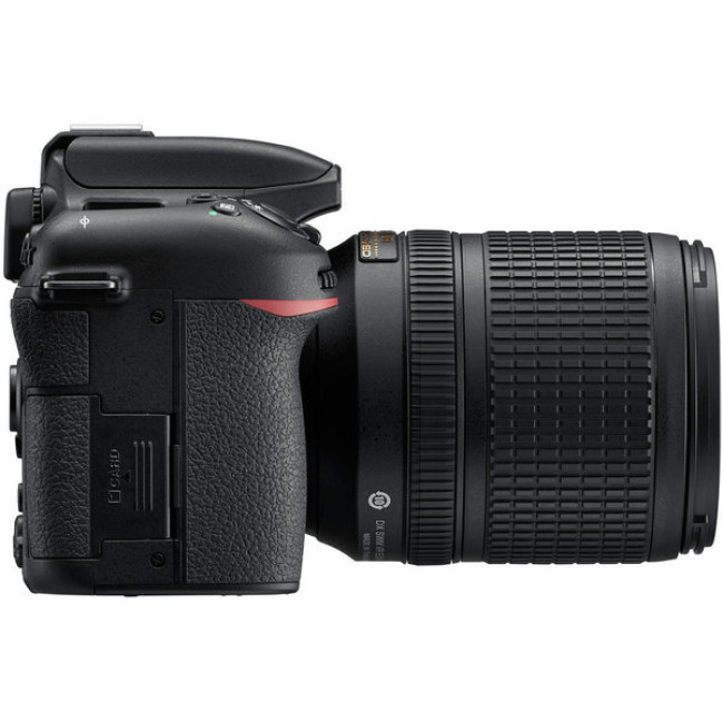 Зеркальный фотоаппарат Nikon D7500 kit (18-140mm) VR