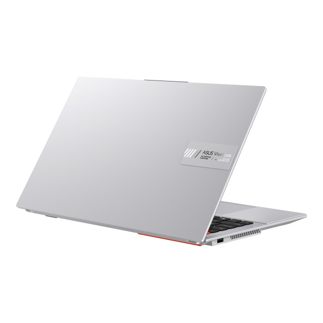 Asus Vivobook S 15 OLED K5504VN-L1033WS (90NB0ZQ3-M00130) - Ультратонкий и мощный ноутбук