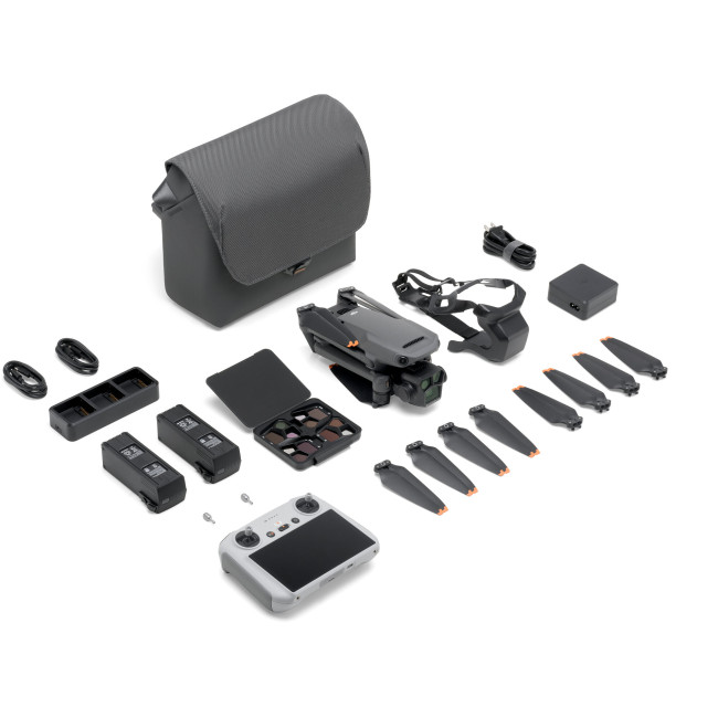 DJI Mavic 3 Pro Fly More Combo with DJI RC (CP.MA.00000660.01)