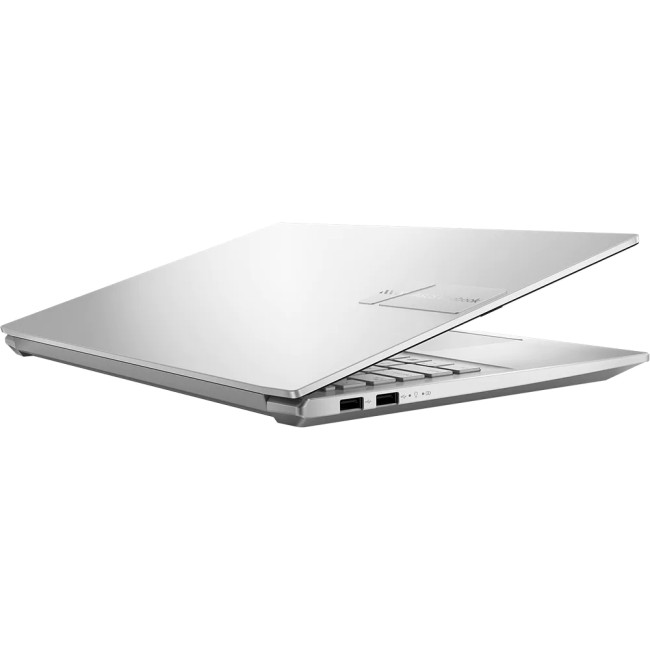 Ноутбук Asus Vivobook Pro 15 OLED M6500QC (M6500QC-L1037)