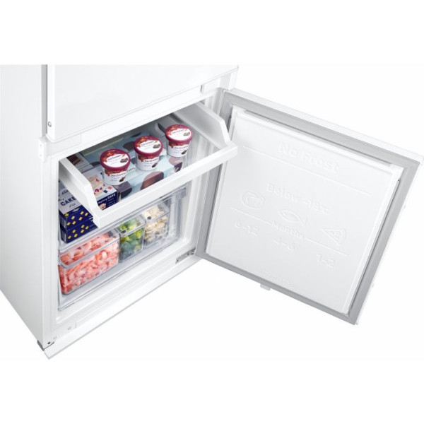 Встроенный холодильник Samsung BRB266050WW/UA
