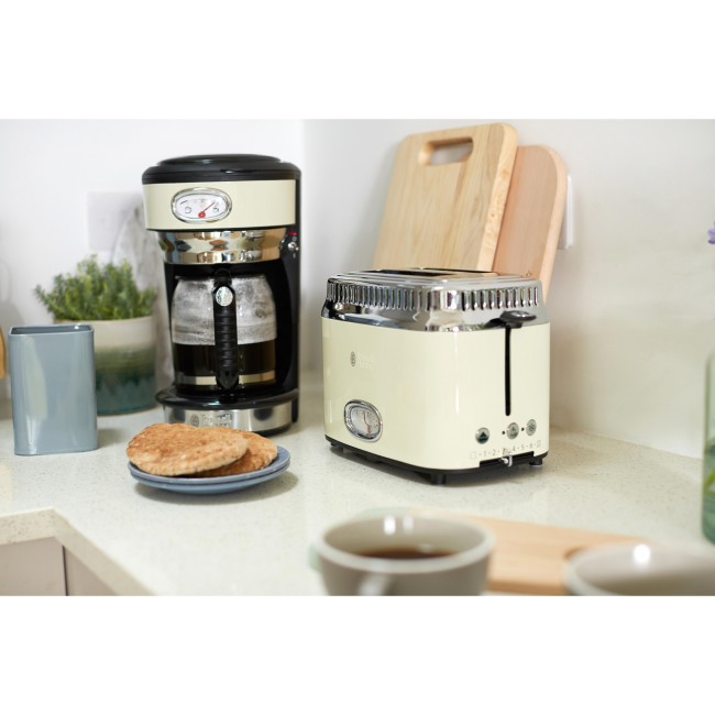 Тостер Russell Hobbs Retro Cream 21682-56