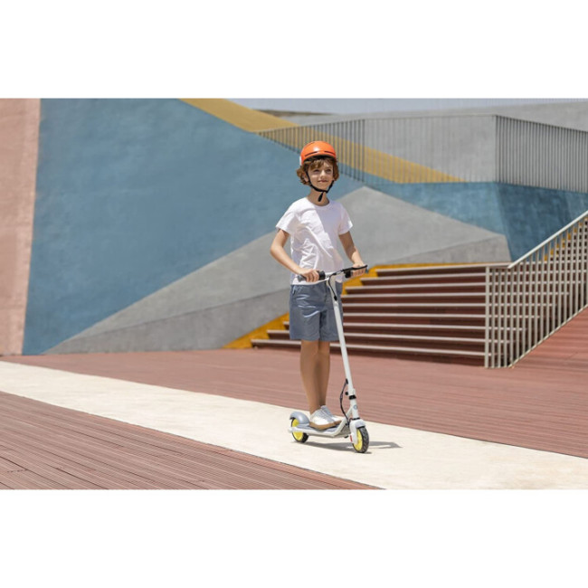 Ninebot eKickScooter ZING C10 White (AA.00.0011.56)