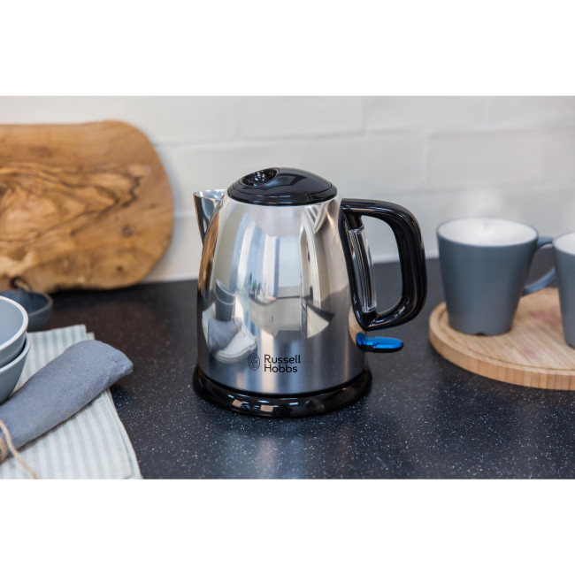 Чайник Russell Hobbs Victory 24990-70