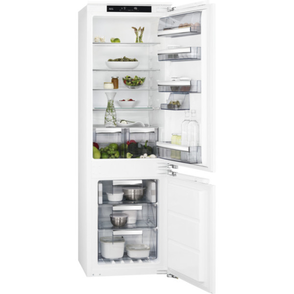 Встроенный холодильник AEG SCR81816NC
