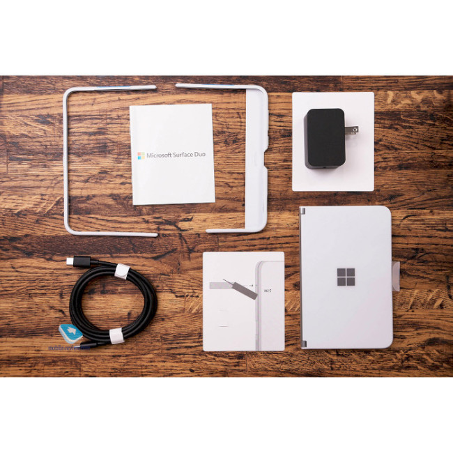 Смартфон MICROSOFT Surface Duo 6/256GB Glacier (TGM-00001)