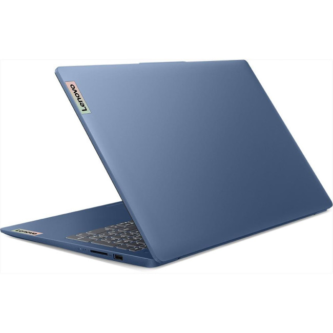 Ноутбук Lenovo IdeaPad Slim 3 15IAN8 (82XQ00A0CK)