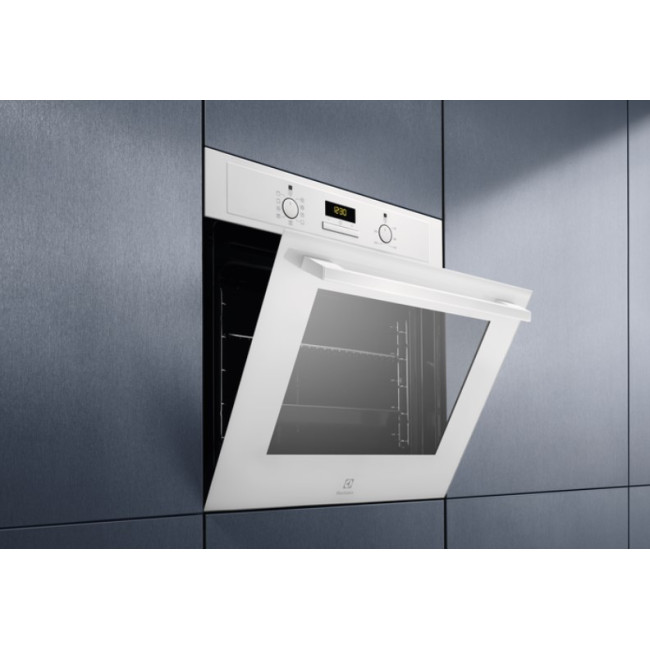 Electrolux EOF3H40BW