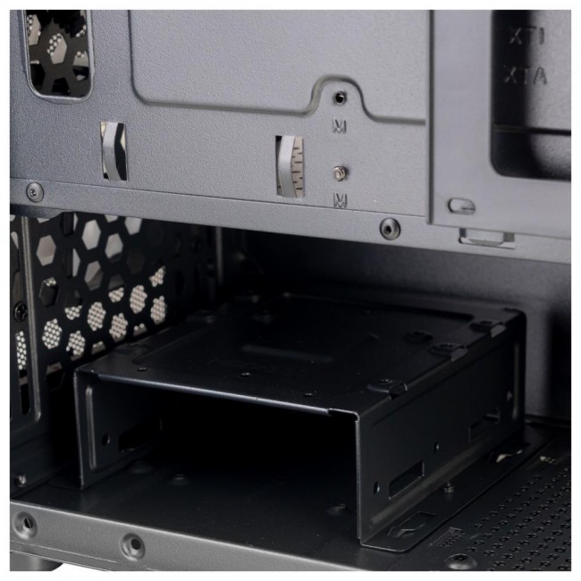 Prologix E102 Tempered Glass&Mesh Black