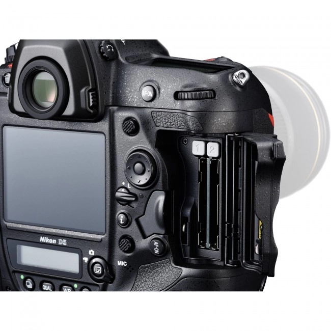 Фотоаппарат Nikon D5 body (VBA460AE)