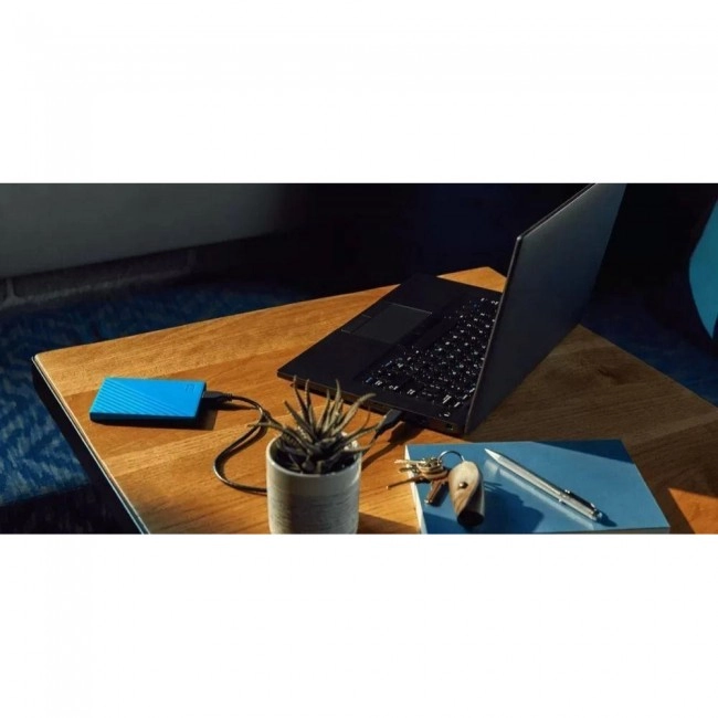 Внешний жесткий диск WD My Passport 4 TB Blue (WDBPKJ0040BBL-WESN)