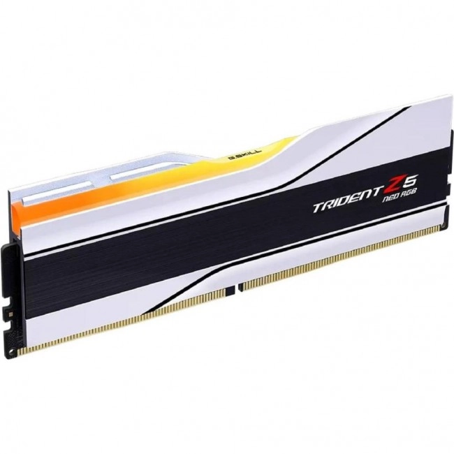 G.Skill 32 GB (2x16GB) DDR5 6400 MHz Trident Z5 Neo RGB White (F5-6400J3039G16GX2-TZ5NRW)