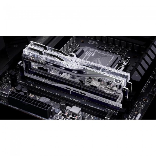 G.Skill 32 GB (2x16GB) DDR5 7600 MHz Trident Z5 Royal Silver (F5-7600J3646G16GX2-TR5S)