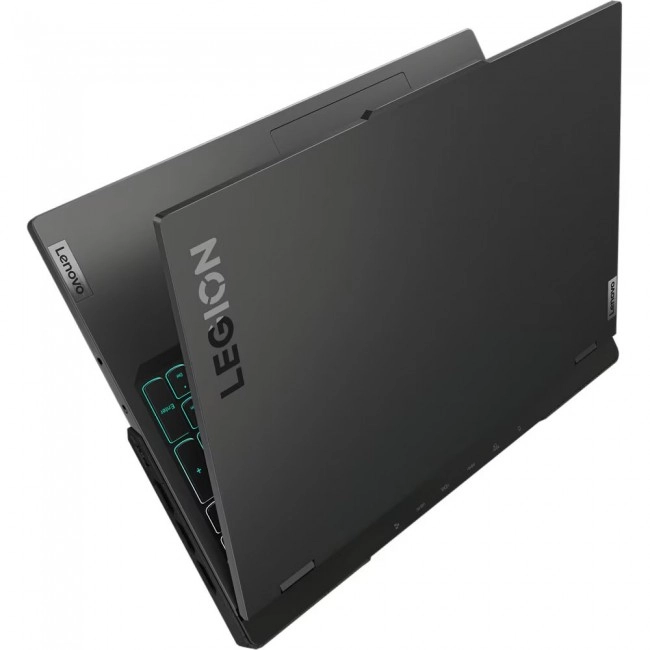 Ноутбук Lenovo Legion Pro 7 16IRX8H (82WQ000YRM)